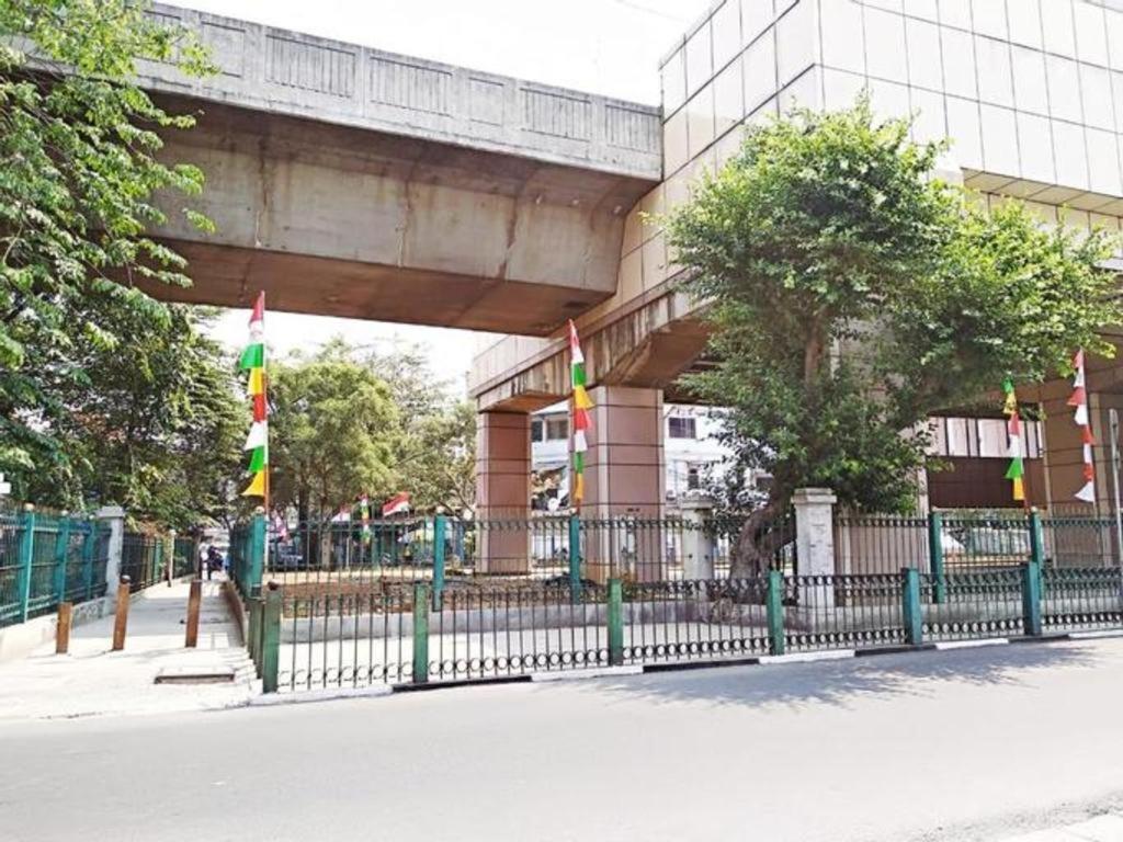 Oriental Residence Pasar Baru Jakarta Exterior photo