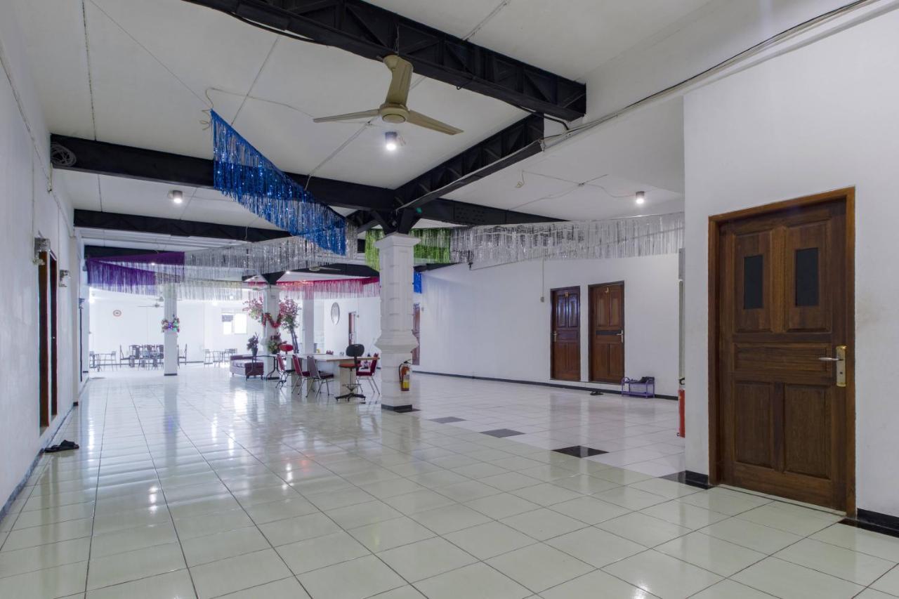 Oriental Residence Pasar Baru Jakarta Exterior photo